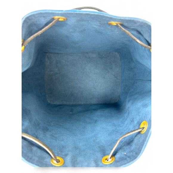 Louis Vuitton Epi Leather Petit Noe Bucket Bag - Picture 10 of 14